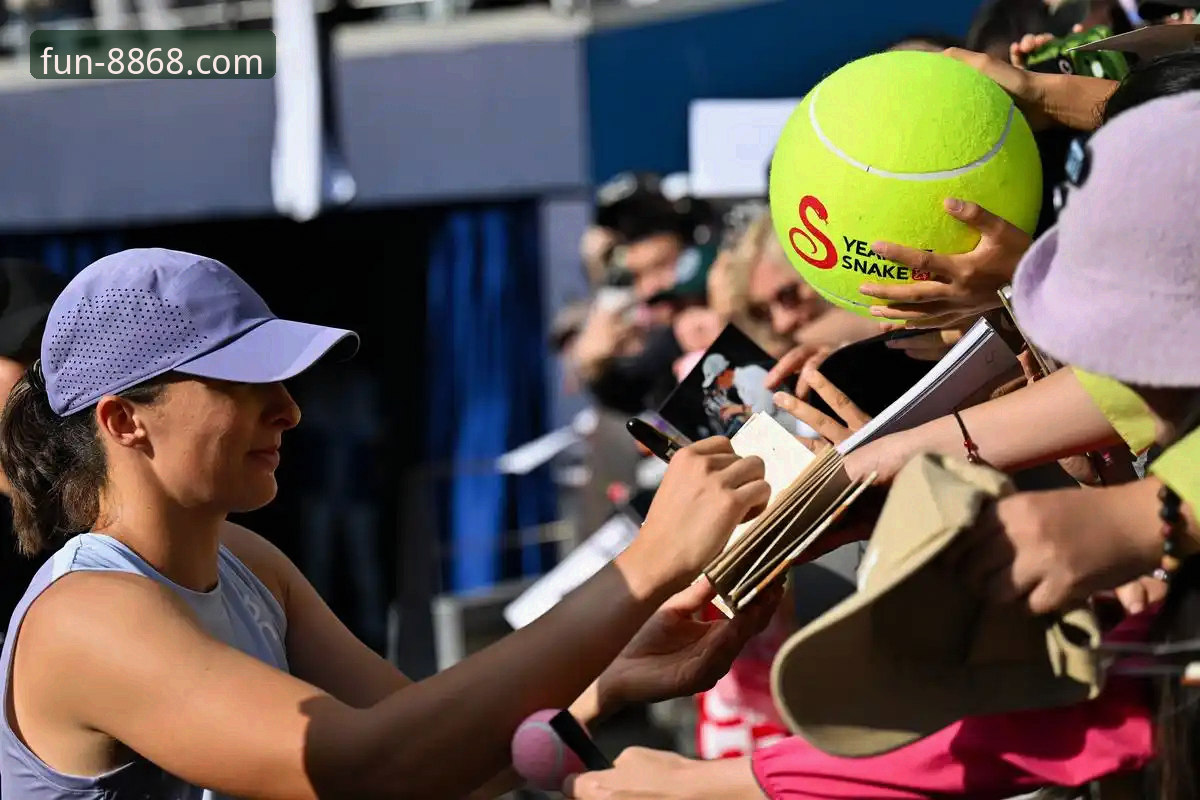 娱乐优惠活动官方下载 3个视角深度解析:顶级网球赛事背后的不确定性与数字娱乐的即时魅力